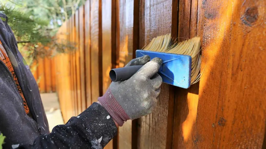 Deck Staining in Murfreesborotnpainter project 11